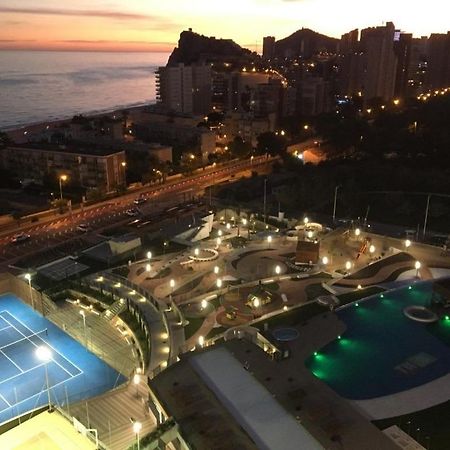 Apartamento en Resort Sunset Drive, near to beach. Benidorm Exterior foto